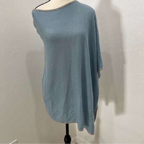 NWT Cashmere Charter Club Luxury Women’s Poncho Cape Wrap One Size Fix All Blue - Picture 4 of 8